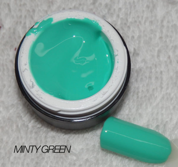 fgcg-05 minty green